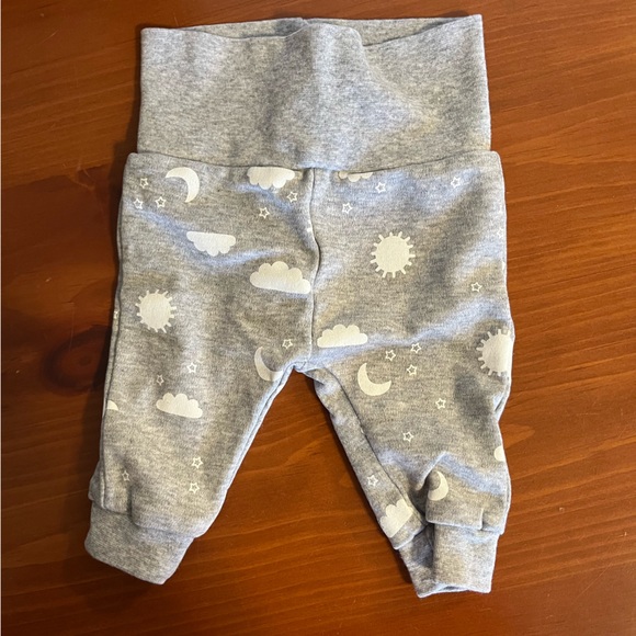 Newborn onesies - Picture 4 of 4